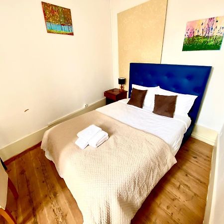 Nature Chiado 2- Cozy Little Double Room With Shared Bathroom 리스본 외부 사진