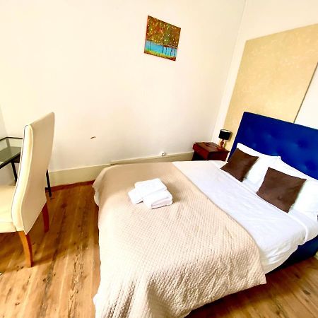 Nature Chiado 2- Cozy Little Double Room With Shared Bathroom 리스본 외부 사진