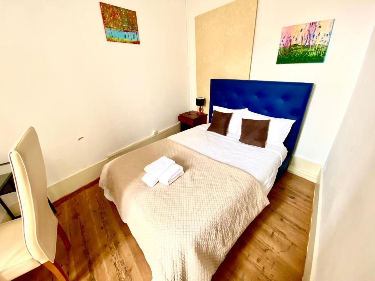 Nature Chiado 2- Cozy Little Double Room With Shared Bathroom 리스본 외부 사진